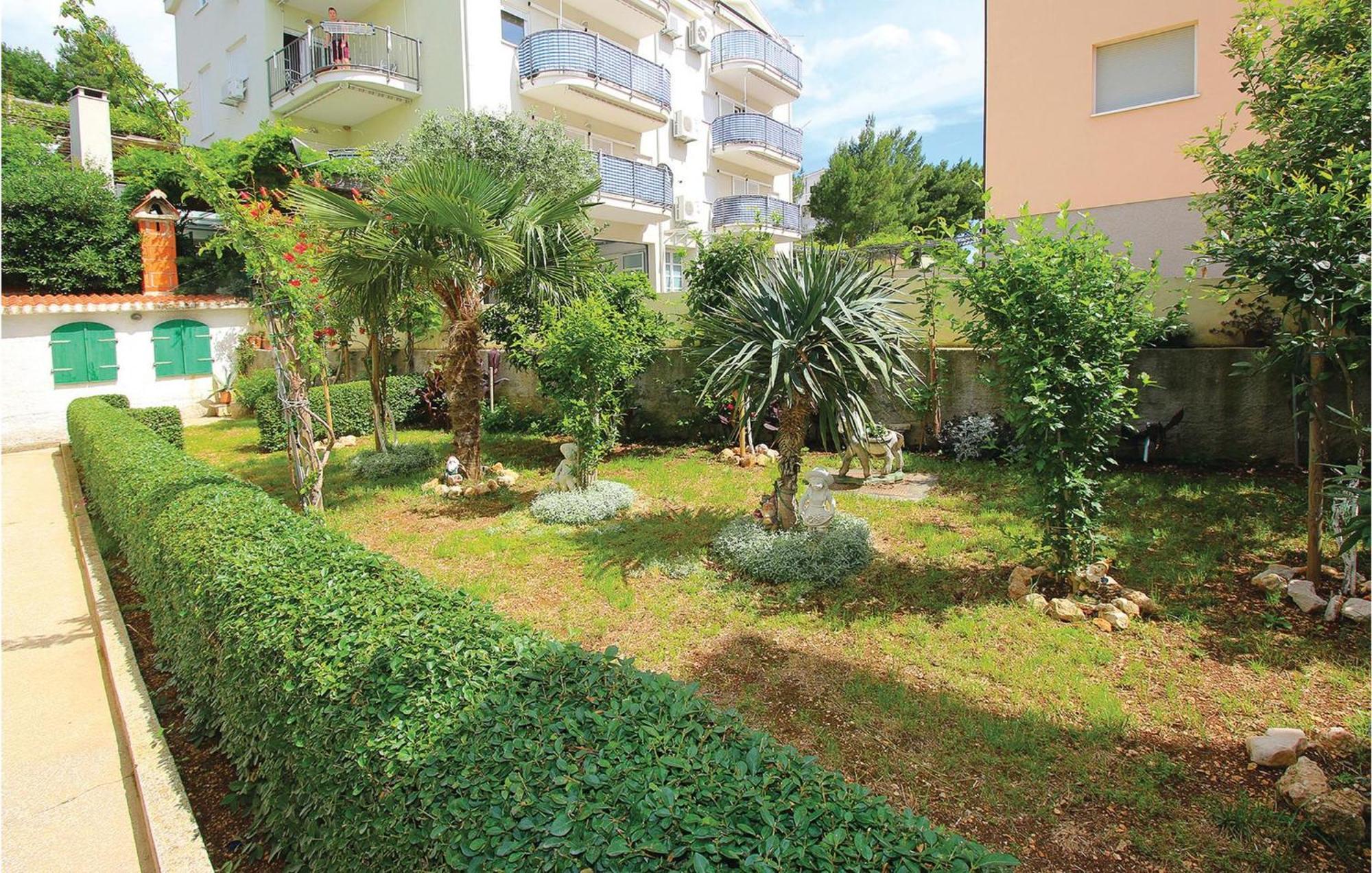 Beautiful Apartment In Omis With Wifi Luaran gambar