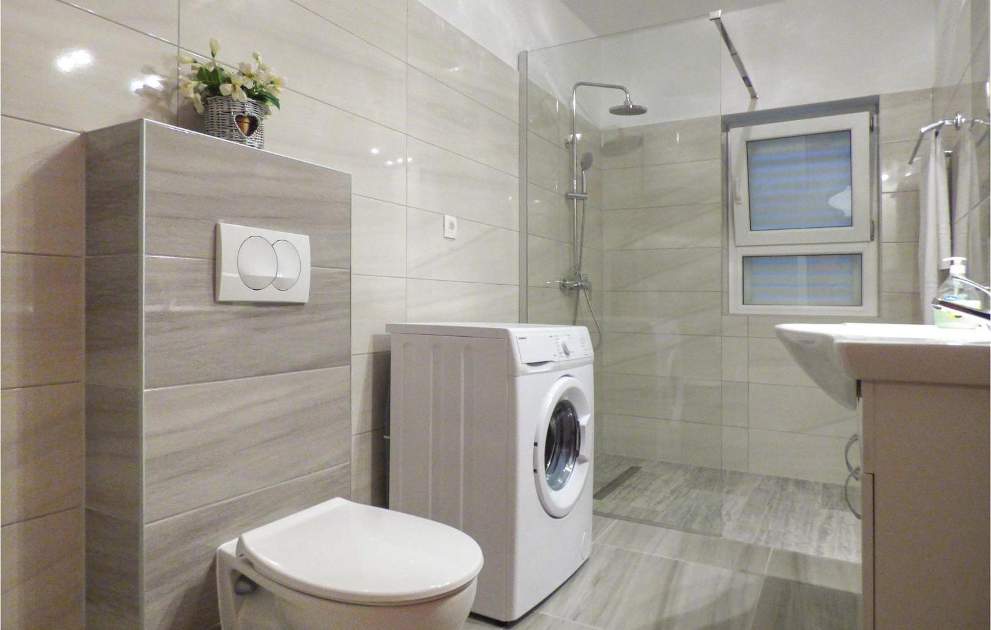 Beautiful Apartment In Omis With Wifi Luaran gambar