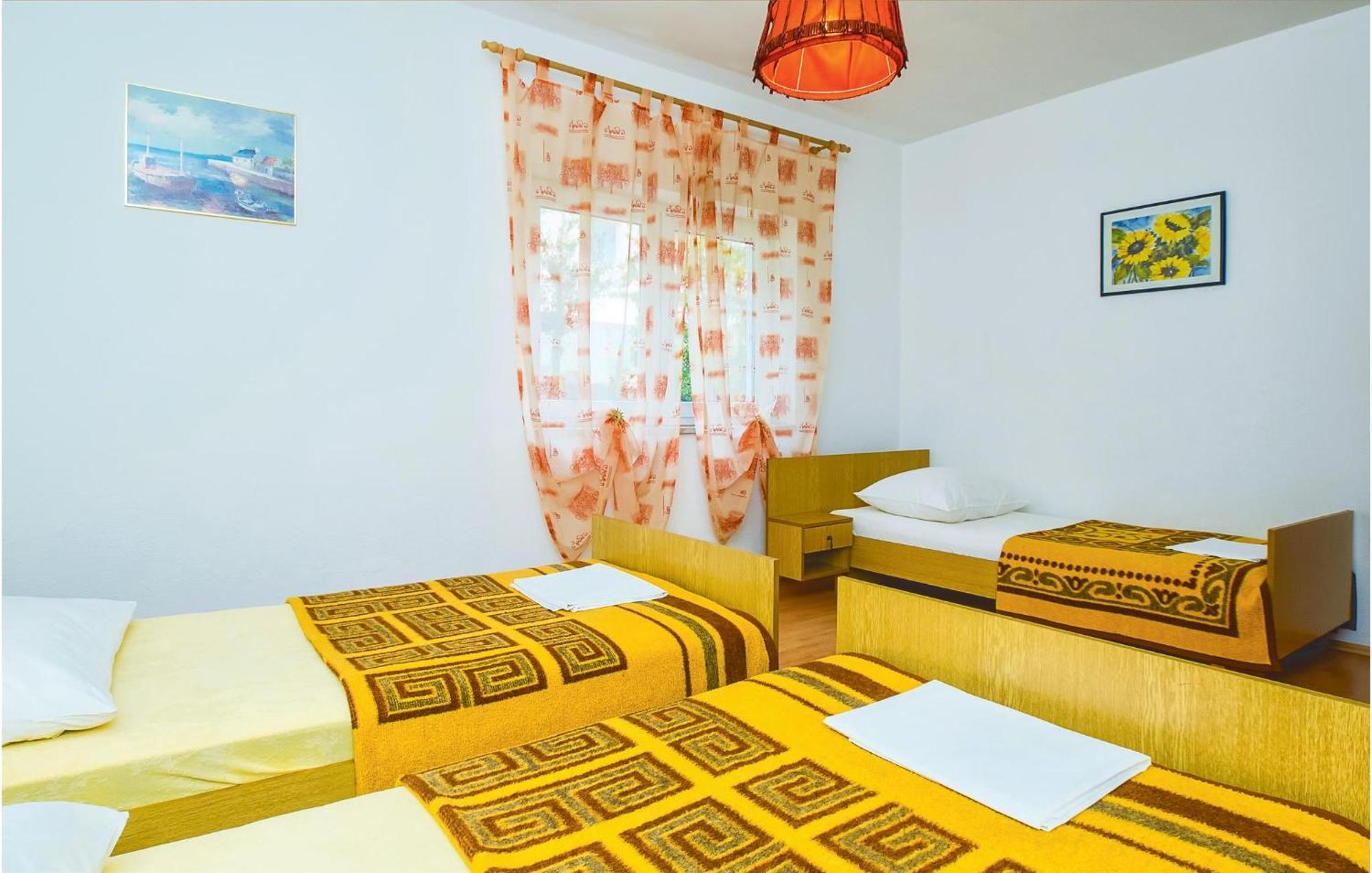 Beautiful Apartment In Omis With Wifi Luaran gambar