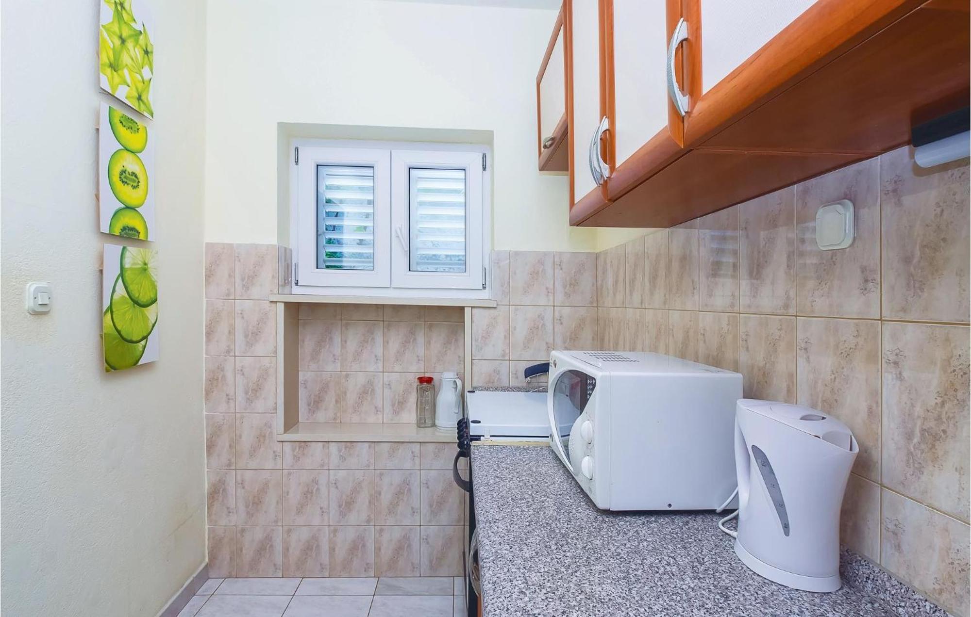 Beautiful Apartment In Omis With Wifi Luaran gambar
